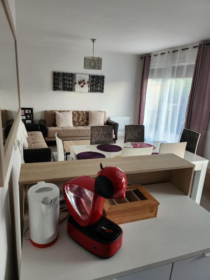 Flat Appartement Genay  Buitenkant foto